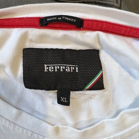 FERRARI White Crew‎ Neck Graphic Tee (XL) - Picture 7 of 10